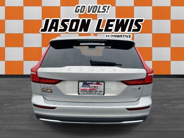 2025 Volvo V60 Cross Country B5 AWD Plus