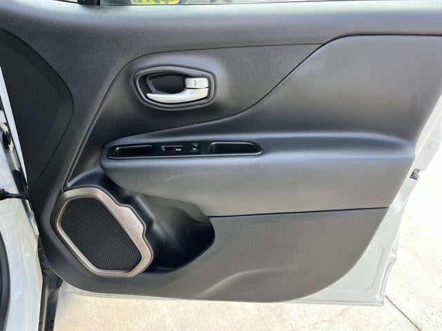 2023 Jeep Renegade Latitude 4x4